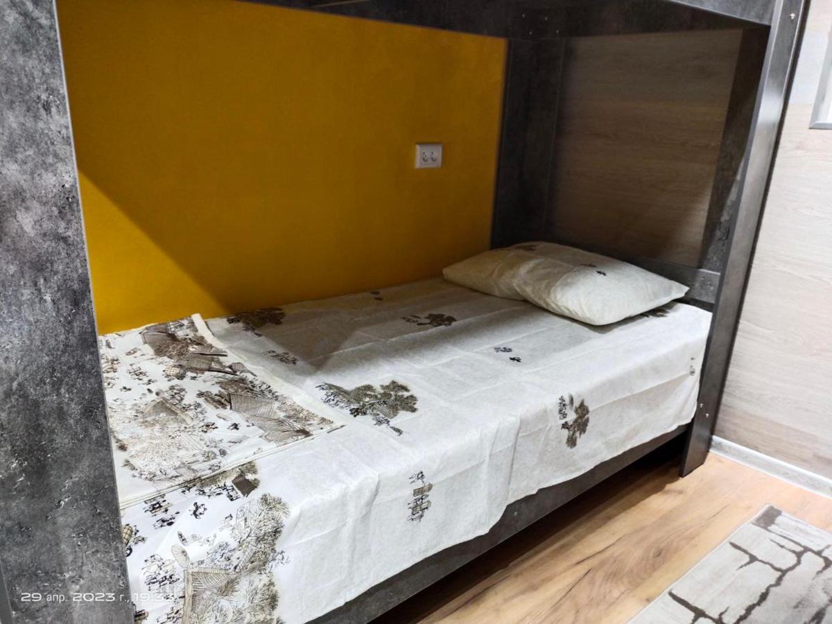 Hostel L&K Tasjkent Eksteriør bilde